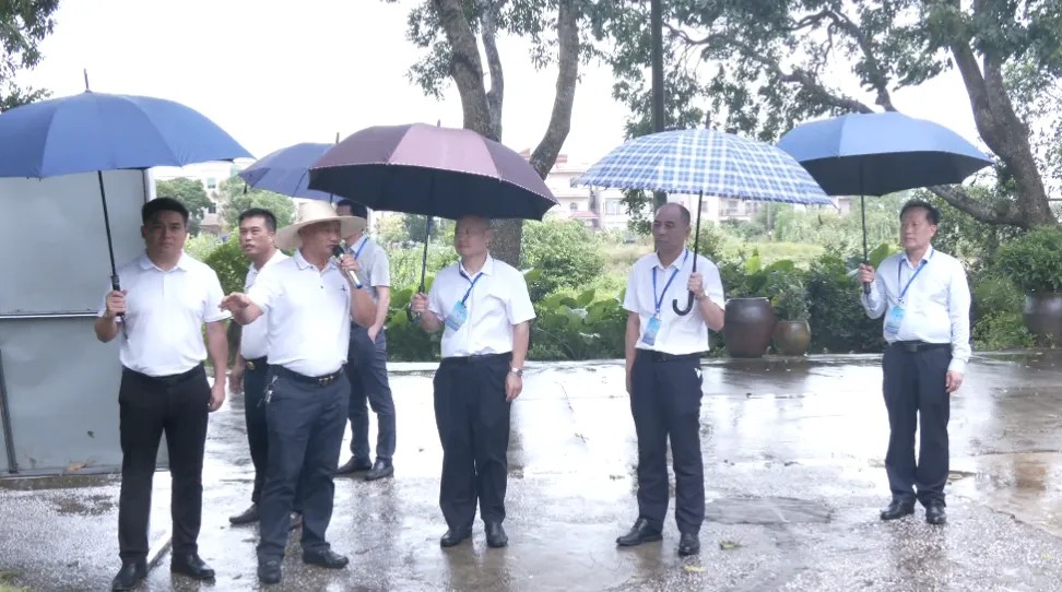 市政协召开十四届第二十三次常委会会议